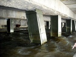 SplashZone on Beam Pilings 250