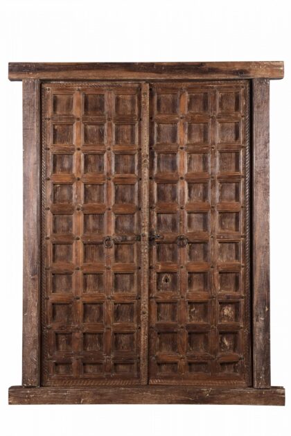 AP1531 - Teak Door