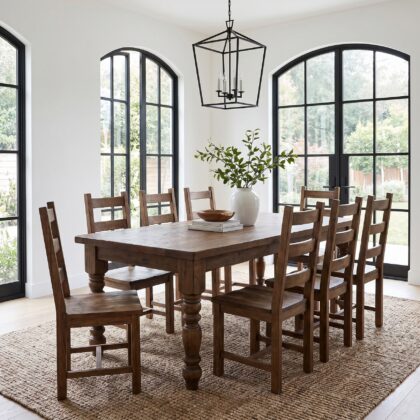 7' Manchester Oak Dining Set