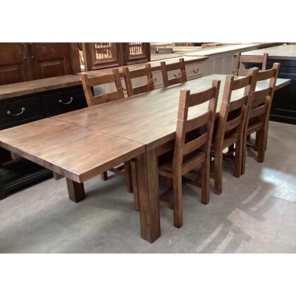 Dakota Pine Dining Set w/Extensions