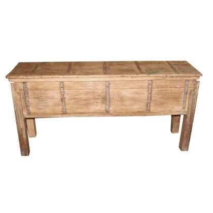 ASC548 - Trunk on Stand