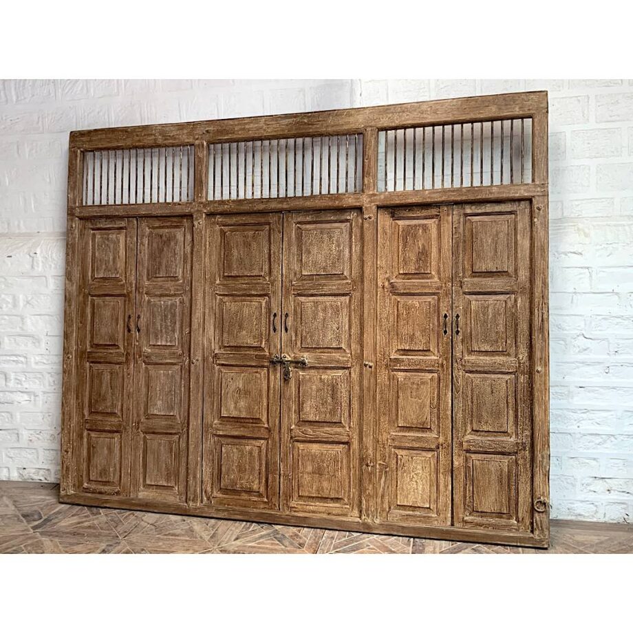AP3571 - Wood & Iron Partition