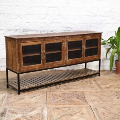 AP3632 - Four Door Console