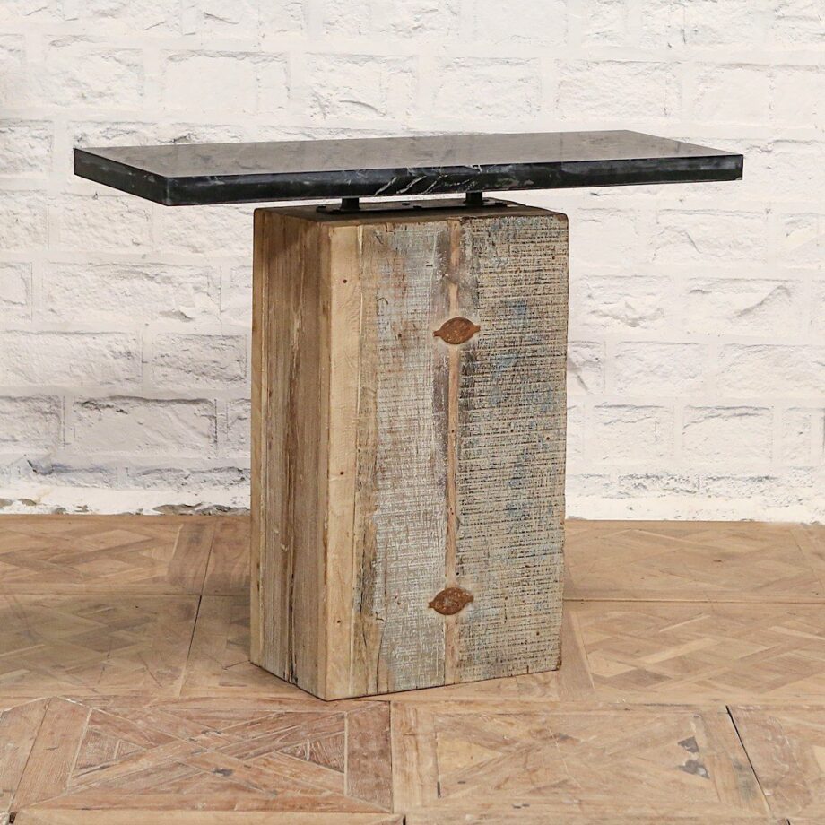 AP3721 - Console Table