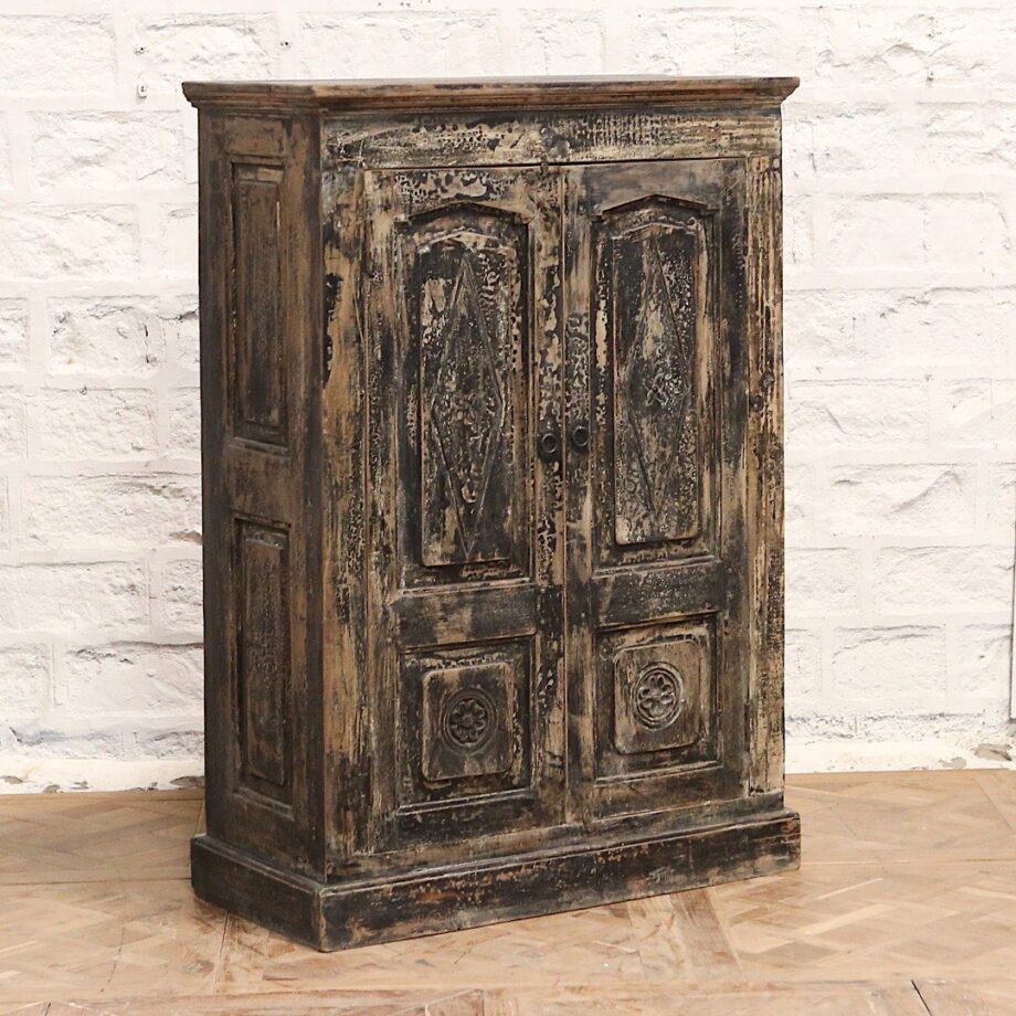AP3722 - Two Door Console