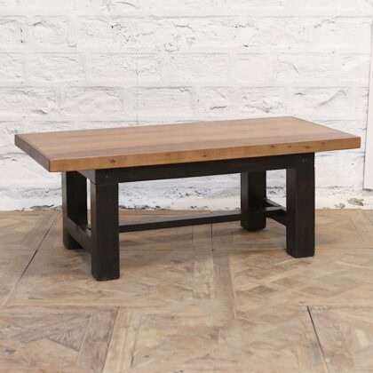 AP3805 - Coffee Table