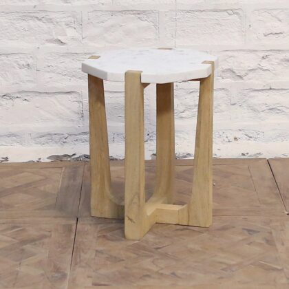AP3837 - Side Table