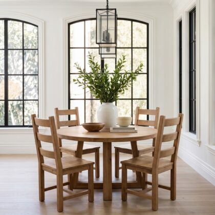 Finnley Dining Set