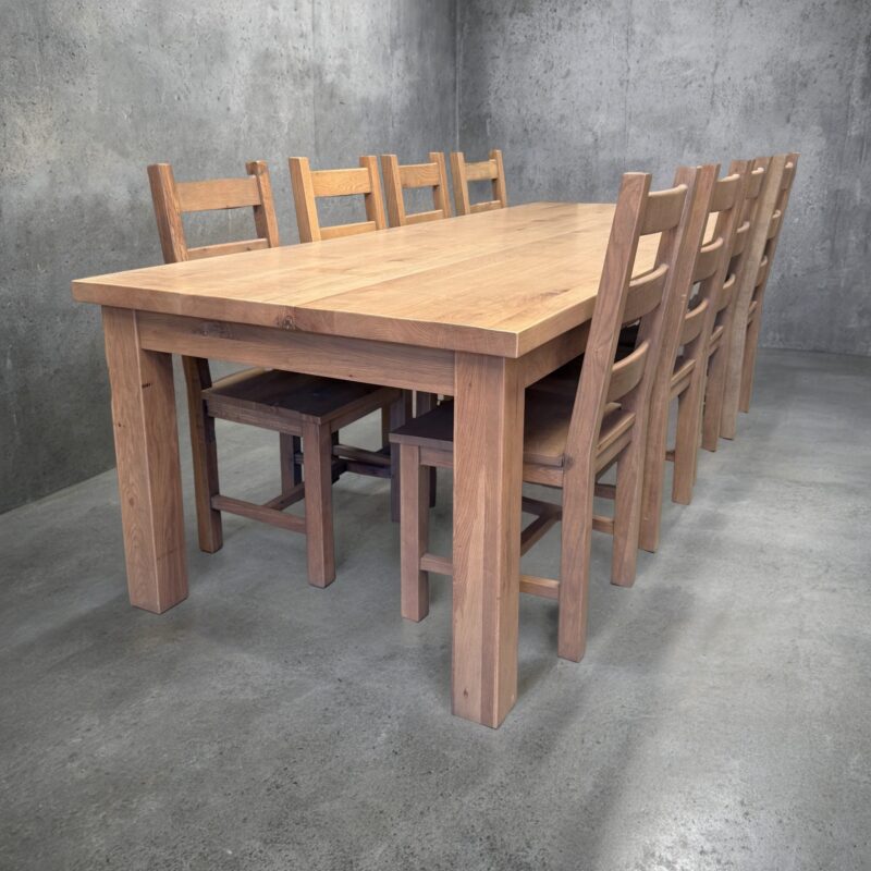 9' Dakota-Oak Dining Set