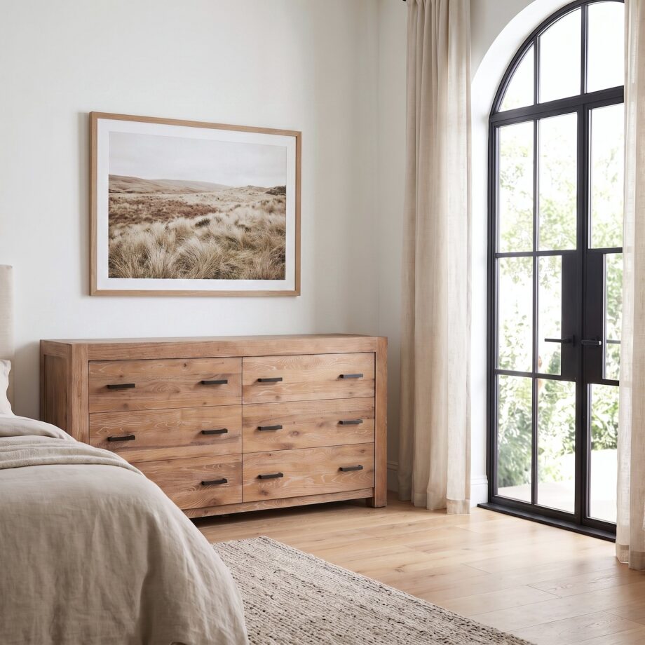 Hudson Dresser