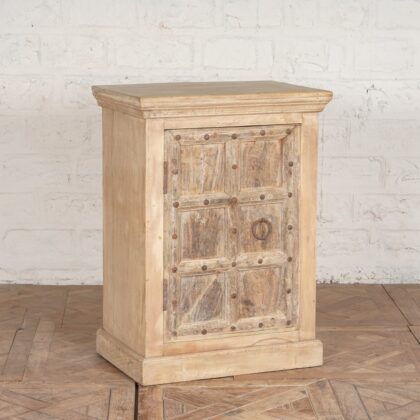 Single Door Cabinet