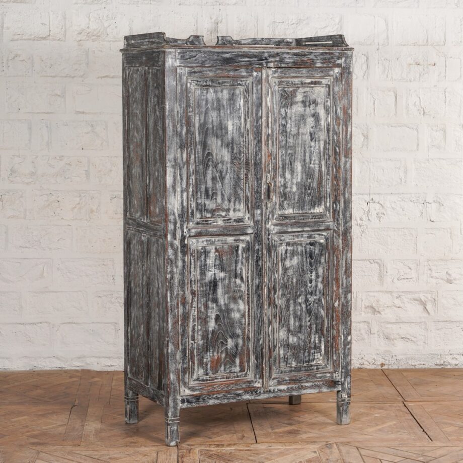 Two Door Cabiet