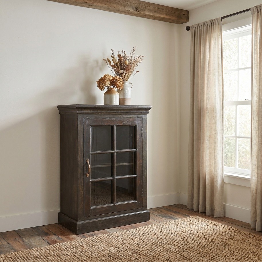 Single Door Cabinet