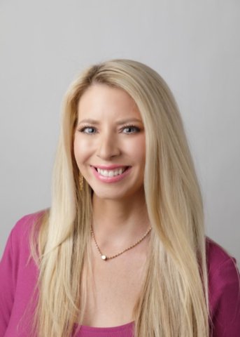 Kayla Armstrong - Real Estate Agent