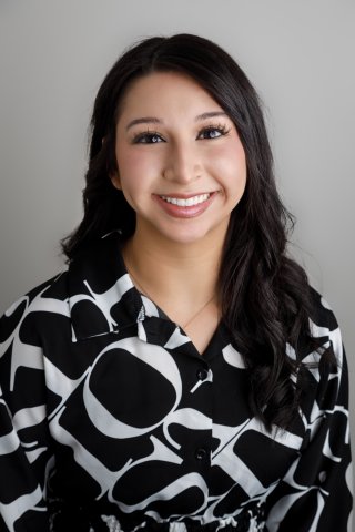  Hannah Chavez, ERA Brokers Consolidated real estate professional