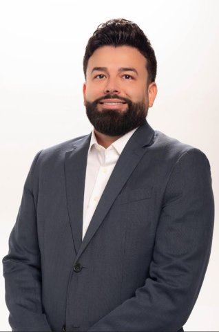 Javier Astorga - Real Estate Agent