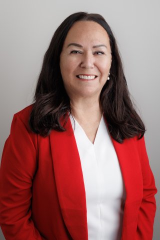 Tammy Barker - Real Estate Agent