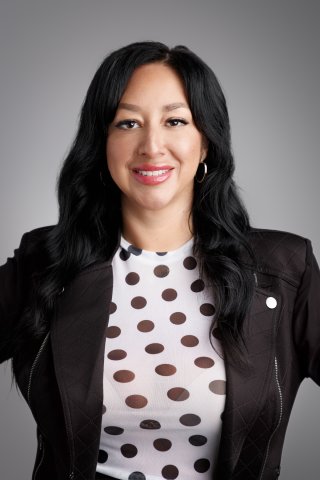  Carolina Matthews - Real Estate Agent