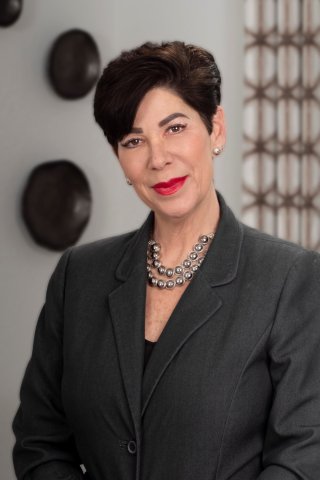  Kat Anderson - Real Estate Agent