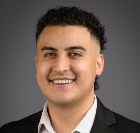  Kenyon Matua - Real Estate Agent