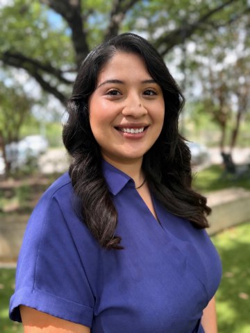 Pilar Gonzalez - Real Estate Agent