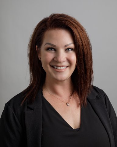 Christy Pearce - Real Estate Agent