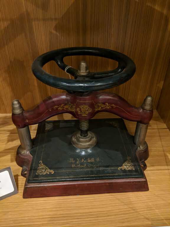 Book Press picture number 1
