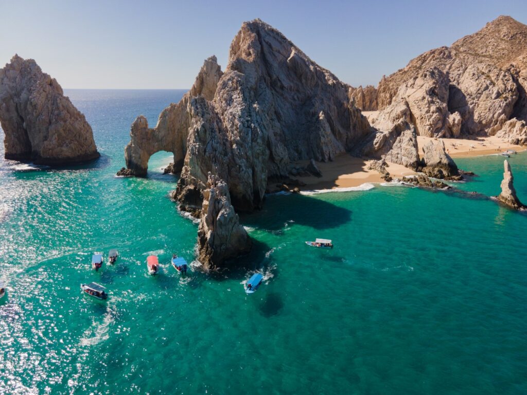 Why you Should Visit Los Cabos in Summer