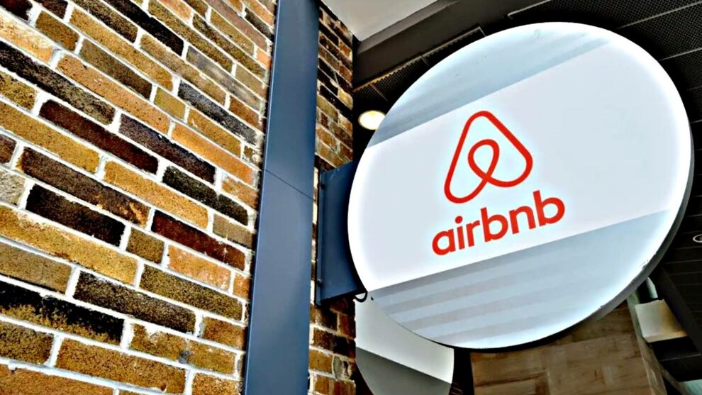 8,000 Airbnb hosts in Baja California Sur; 25 in La Paz