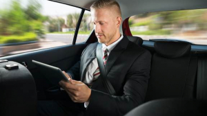  Luxury Limo Service To and From Newark Airport – Travel Smart with NYC Luxor Limo