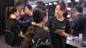Khóa Học Makeup Chuyên Nghiệp 2025