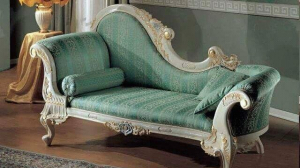 Solid Wood Sofa in Vintage Design for the Home