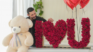 elebrate Halloween 2025 with UAE Flowers – Frightfully Beautiful Blooms and Gifts