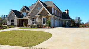 Top Qualities of Professional Driveway Builders in Friendswood TX