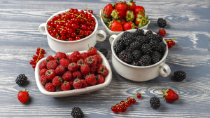 From Soil to Snack: How to Grow Amazing Berries in the East Bay