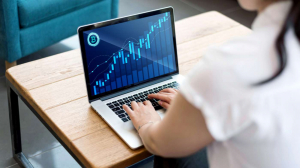 Maximizing Valuation and Negotiating Favorable Terms