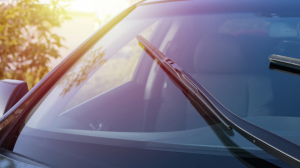 Réparation et remplacement de pare-brise en France : guide complet