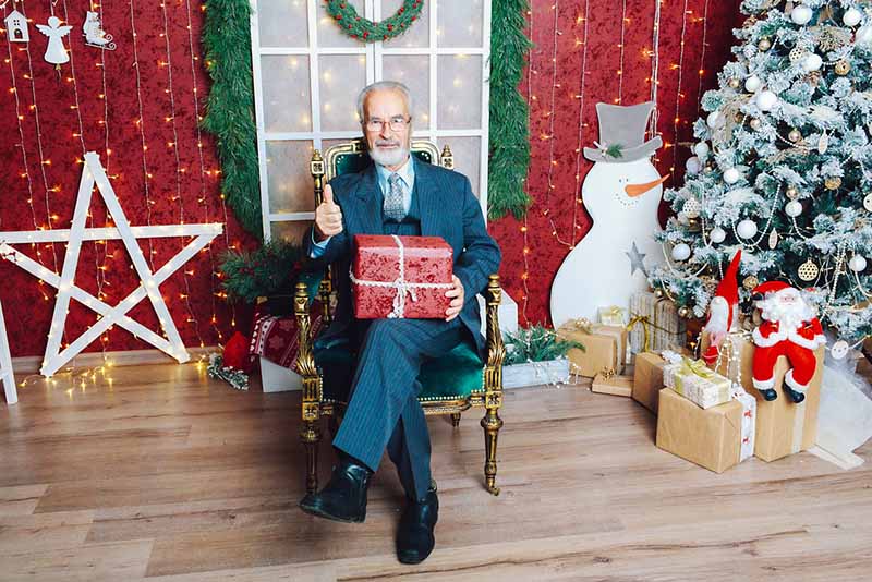 elderly christmas 1