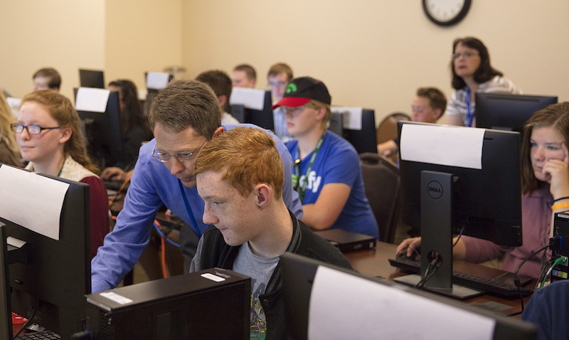 0U9A8977 copy no name