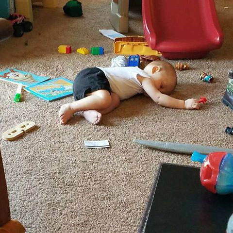 Katie Lynn Wilson eclipse nap