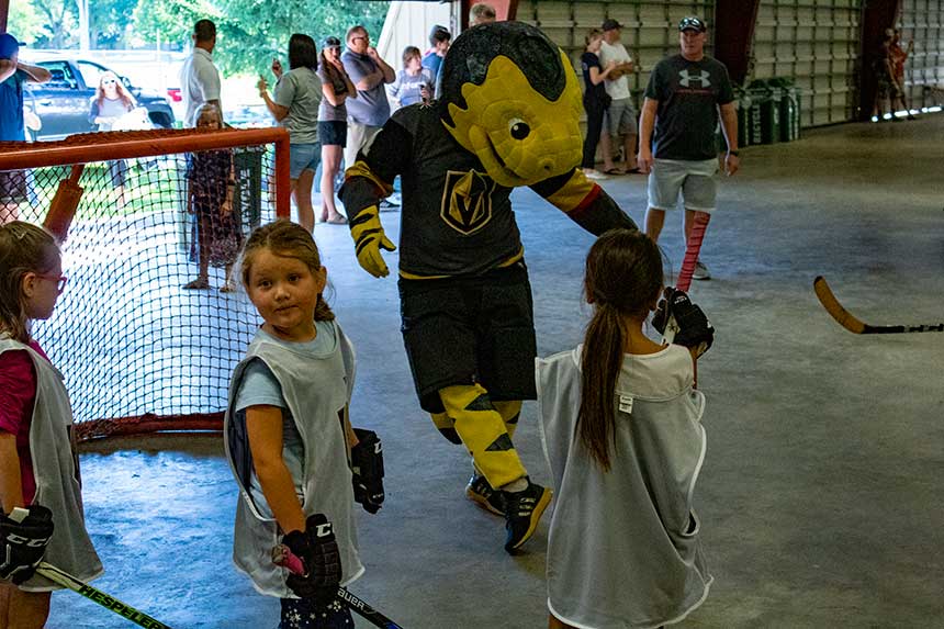 Golden Knights Mascot