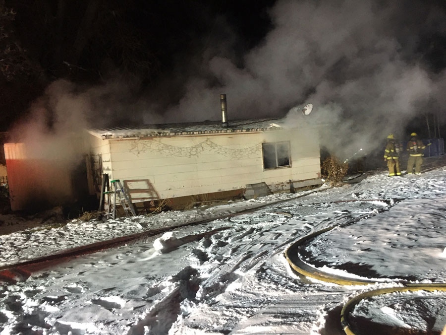 Mobile home destroyed after early morning fire - East Idaho News