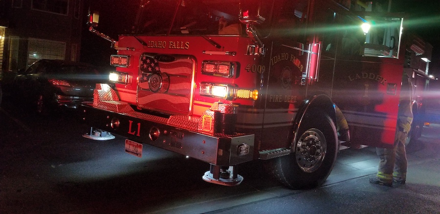 Residents escape early morning fire near Idaho Falls apartment complex ...