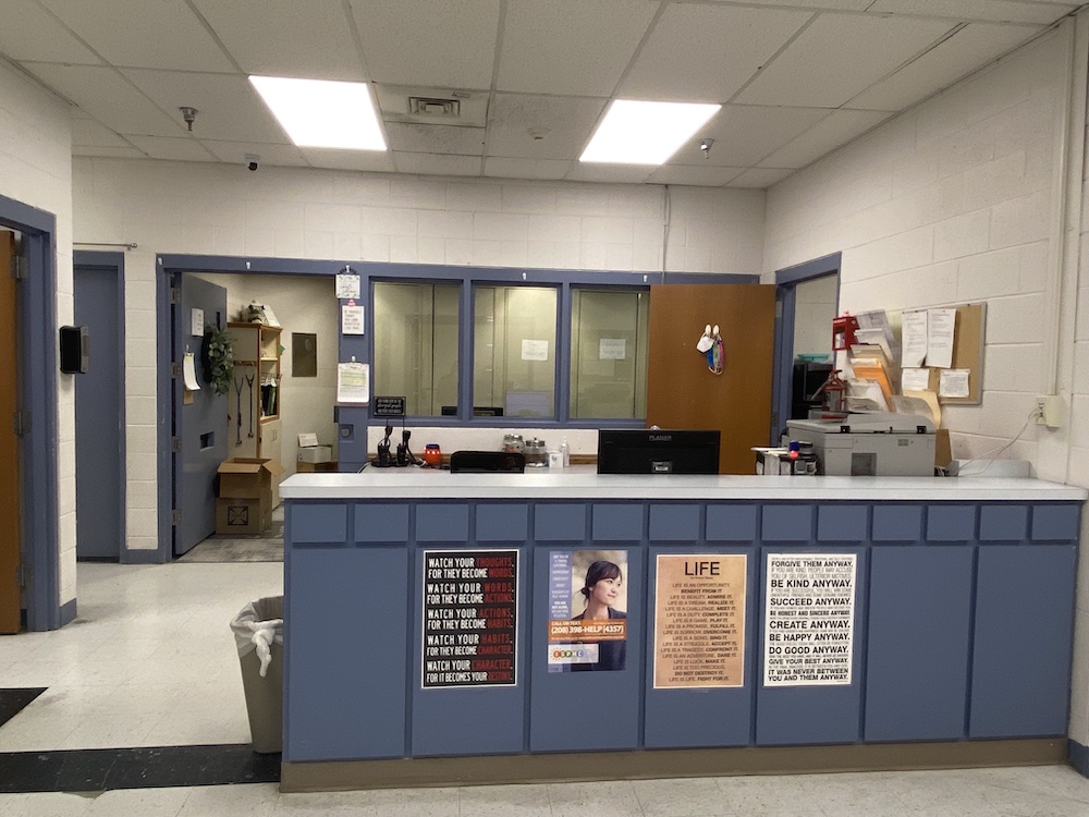 medical bay front counter