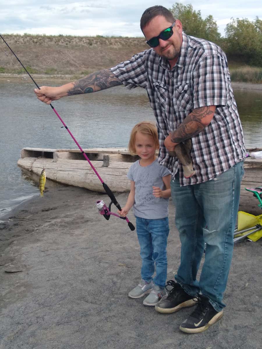 bryce and daughter fishing