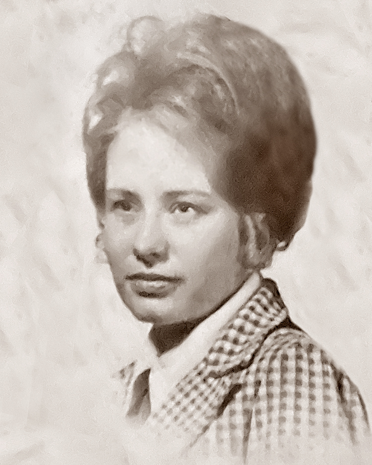 Lorraine Stoker Rhodes