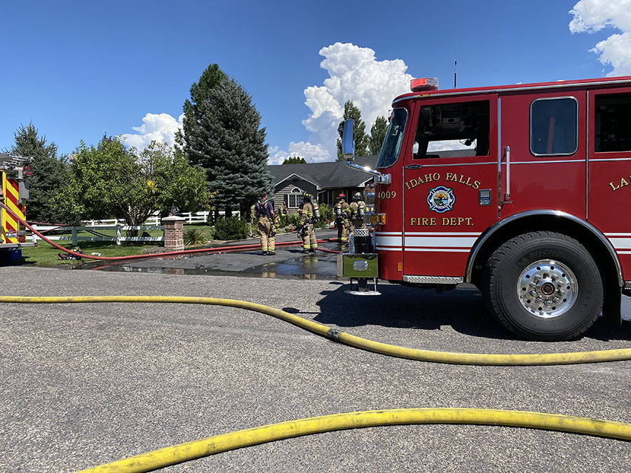 Idaho Falls firefighters respond to house fire - East Idaho News