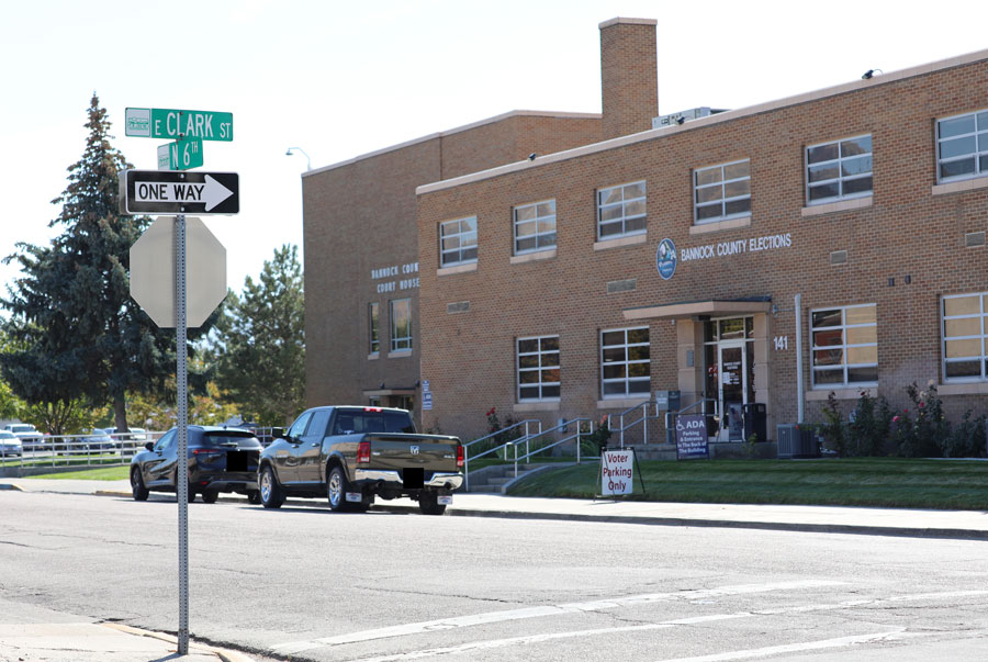 6th and Clark parking