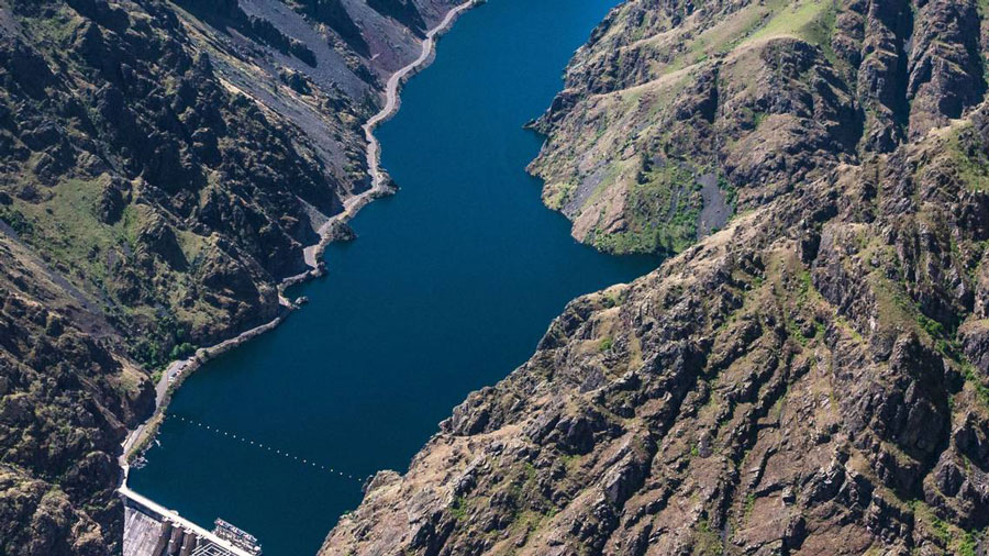 HellsCanyonDam2