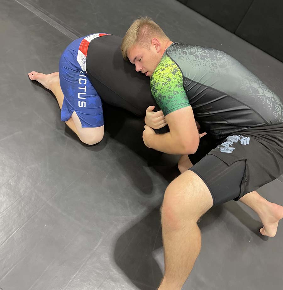 Spencer Woodland fighting